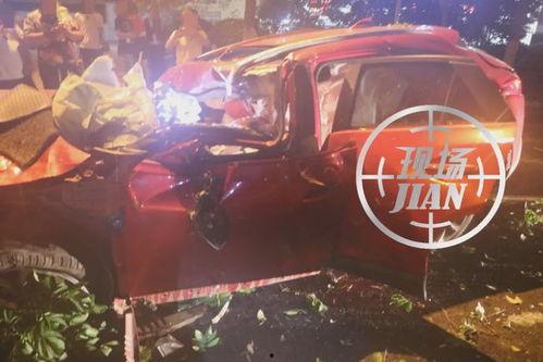 无锡头条太湖大道车祸