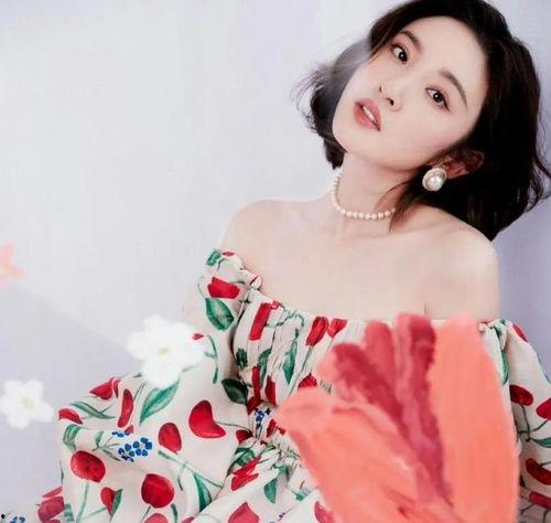 娱乐八卦爱爆料的女明星,揭秘爱爆料的女明星背后的故事”